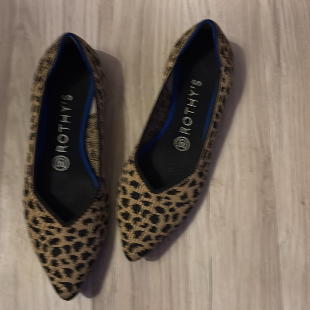 Rothy's Women's Leopard Pointed Toe Flats - Tan/Black - Picture 7 of 7